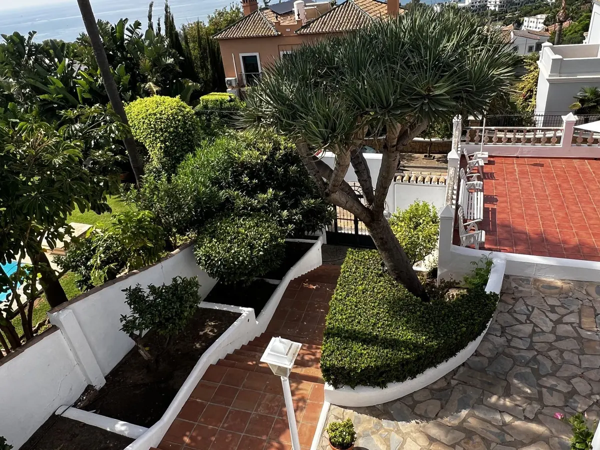 Detached Villa in Estepona