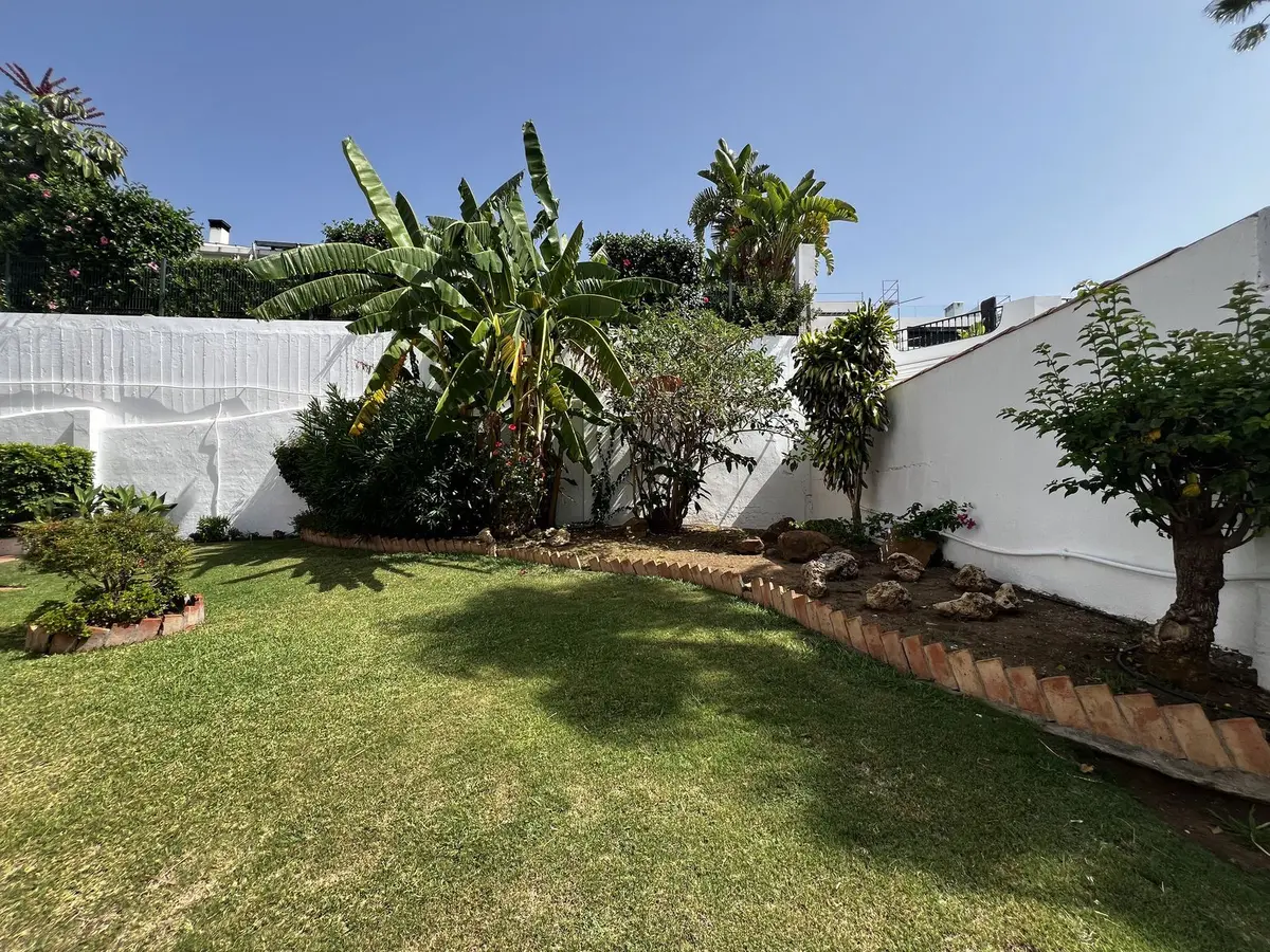 Detached Villa in Estepona