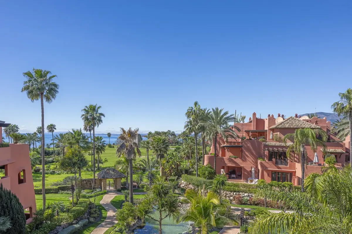 Penthouse in Estepona