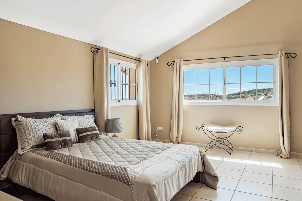 Detached Villa in Estepona