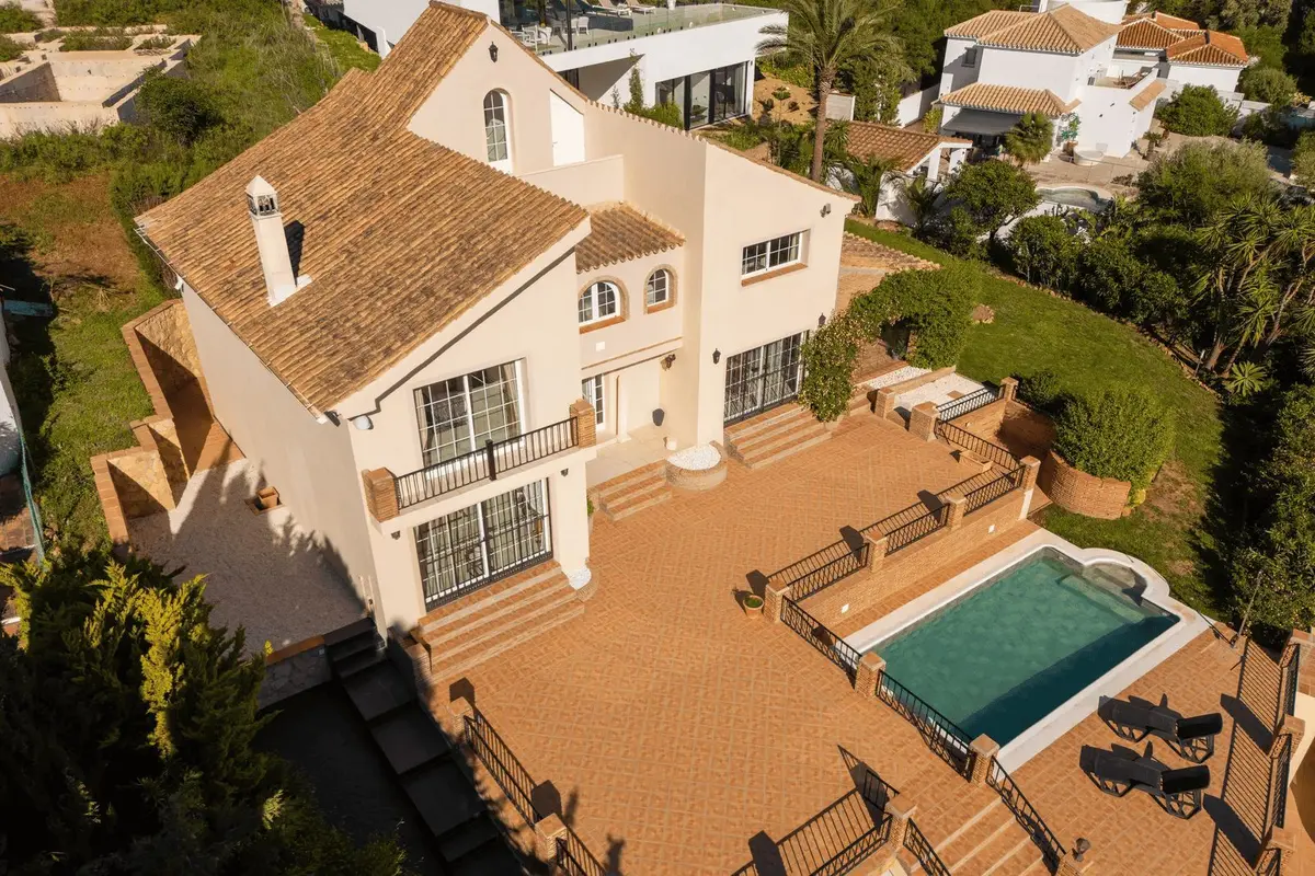 Detached Villa in Estepona
