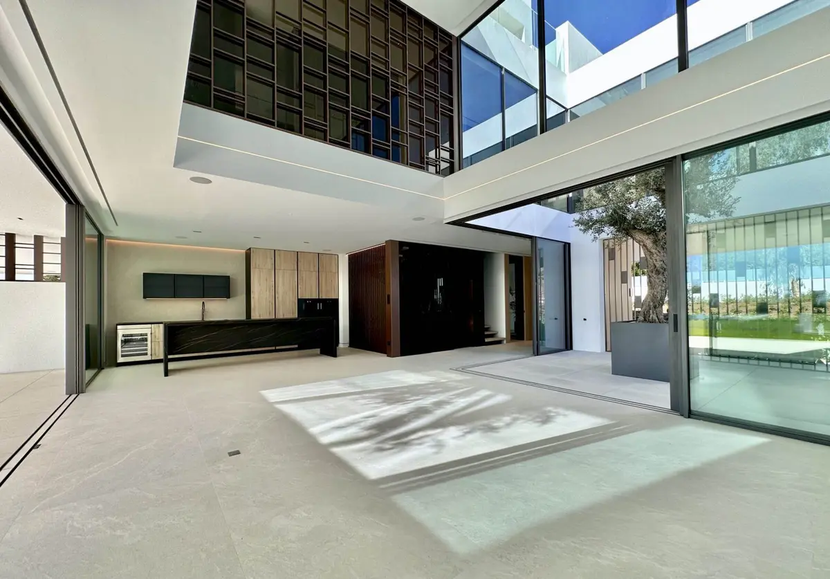 Semi-Detached House in Nueva Andalucía