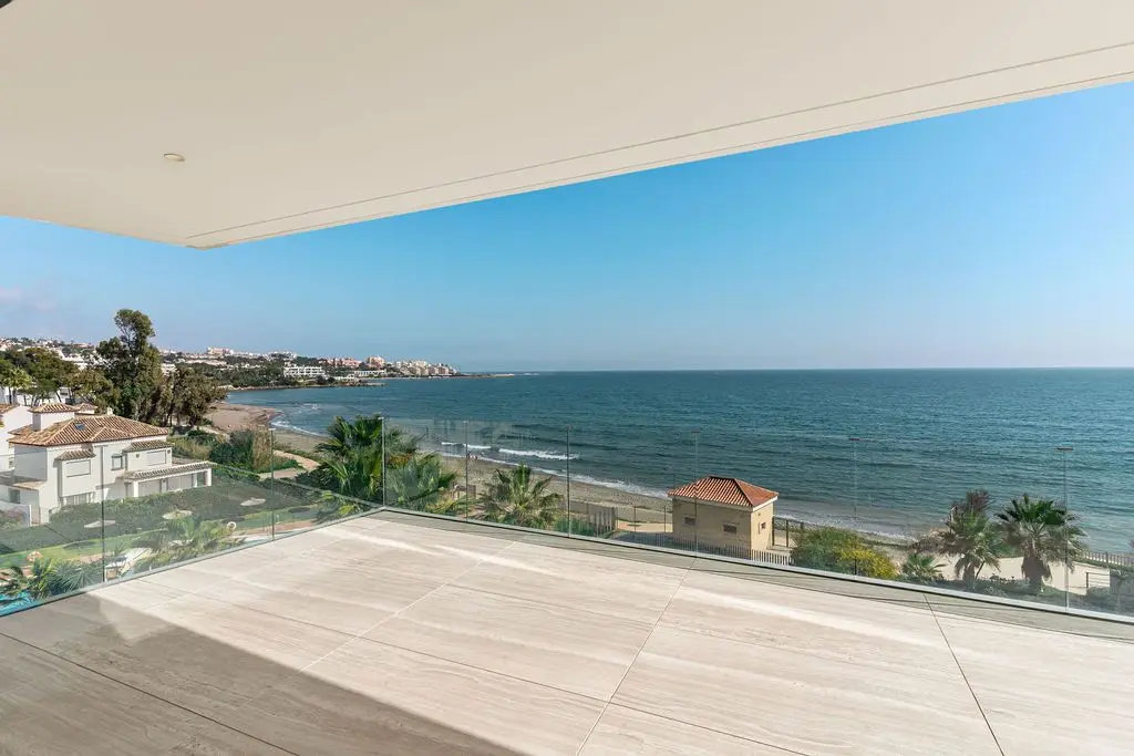 Penthouse Duplex in Estepona