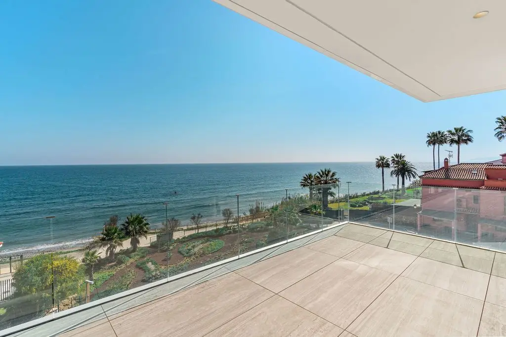 Penthouse Duplex in Estepona