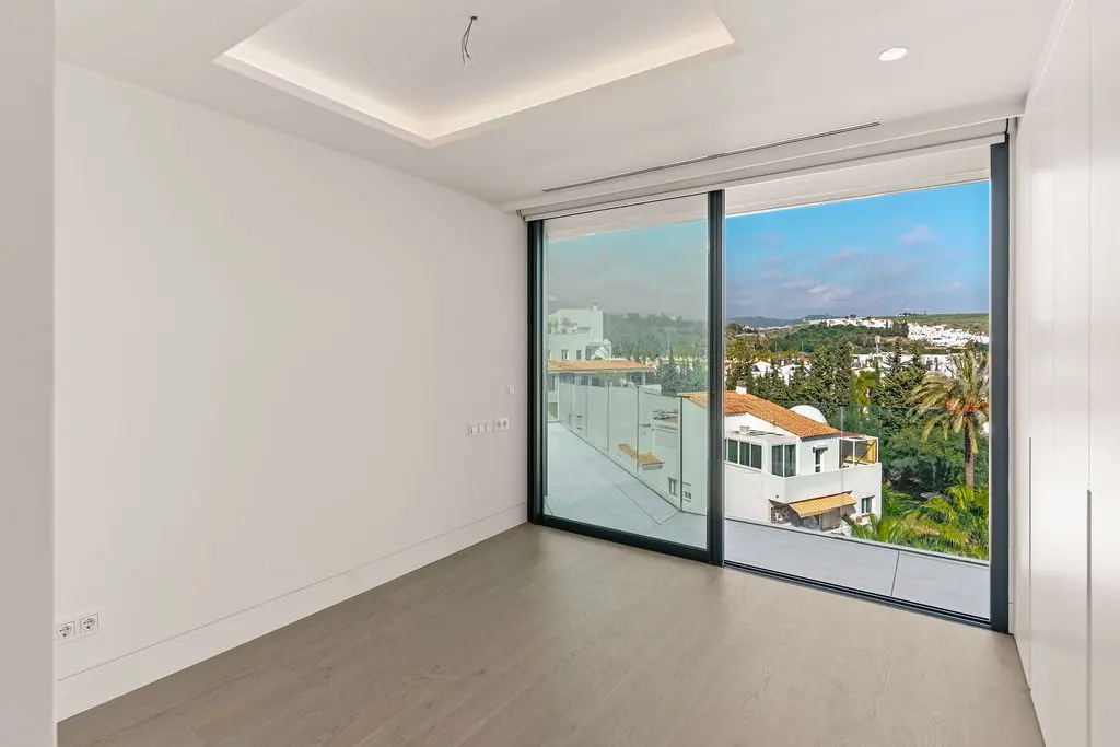 Penthouse Duplex in Estepona