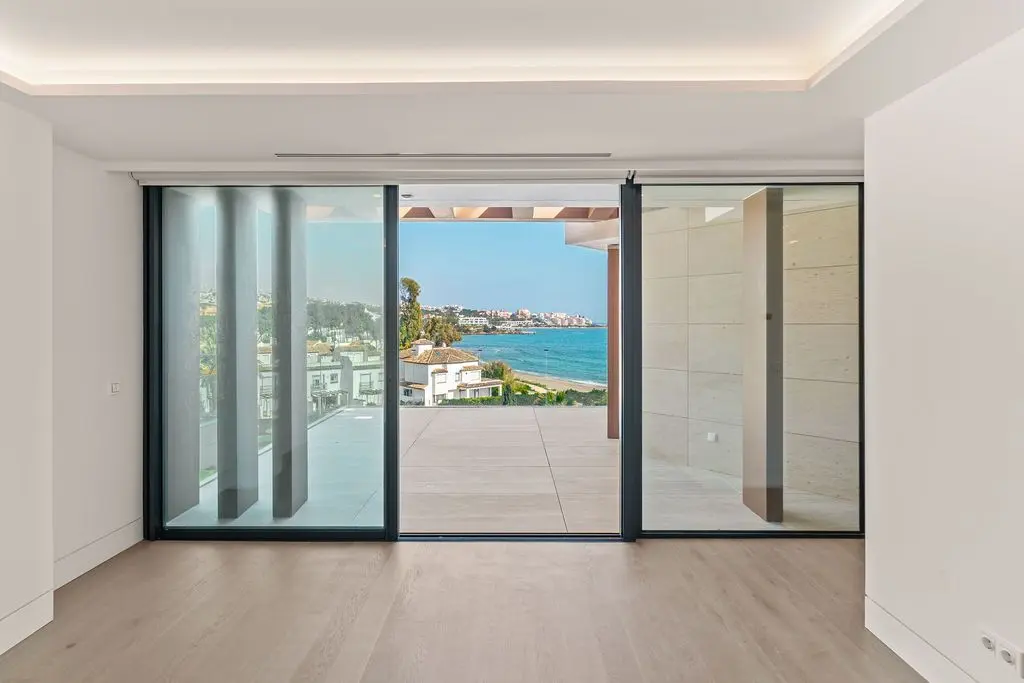 Penthouse Duplex in Estepona