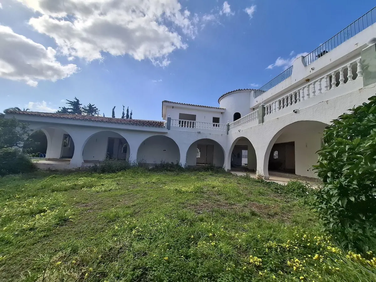 Detached Villa in Marbella
