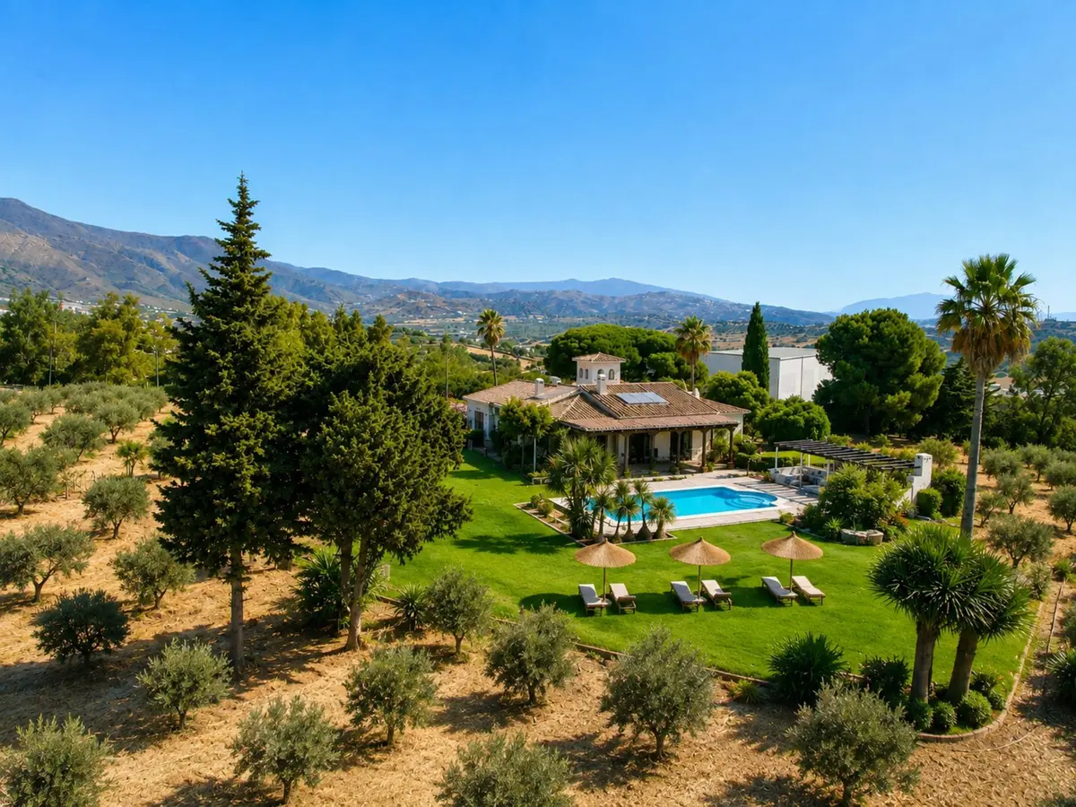 Finca - Cortijo in Estepona