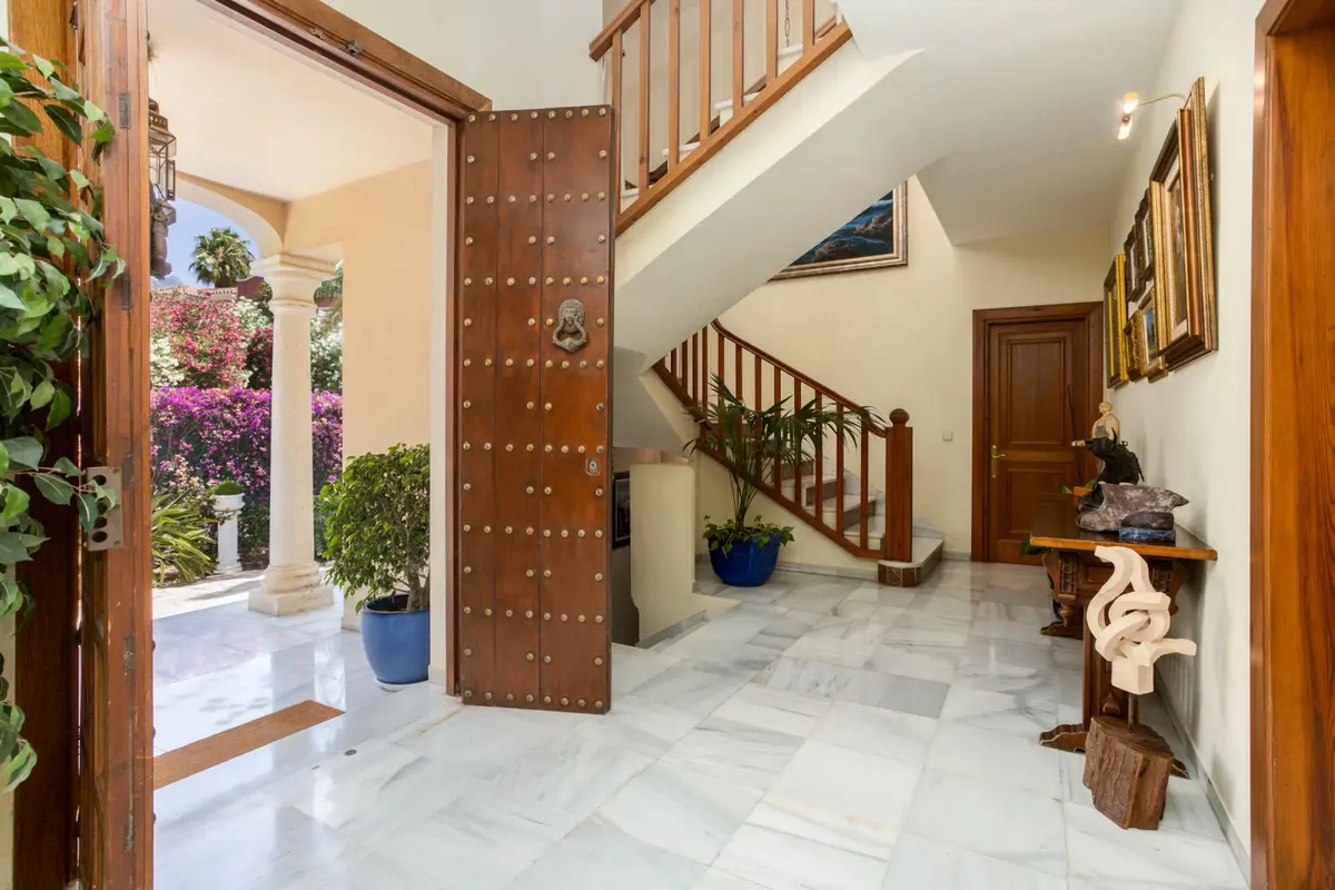 Detached Villa in Marbella