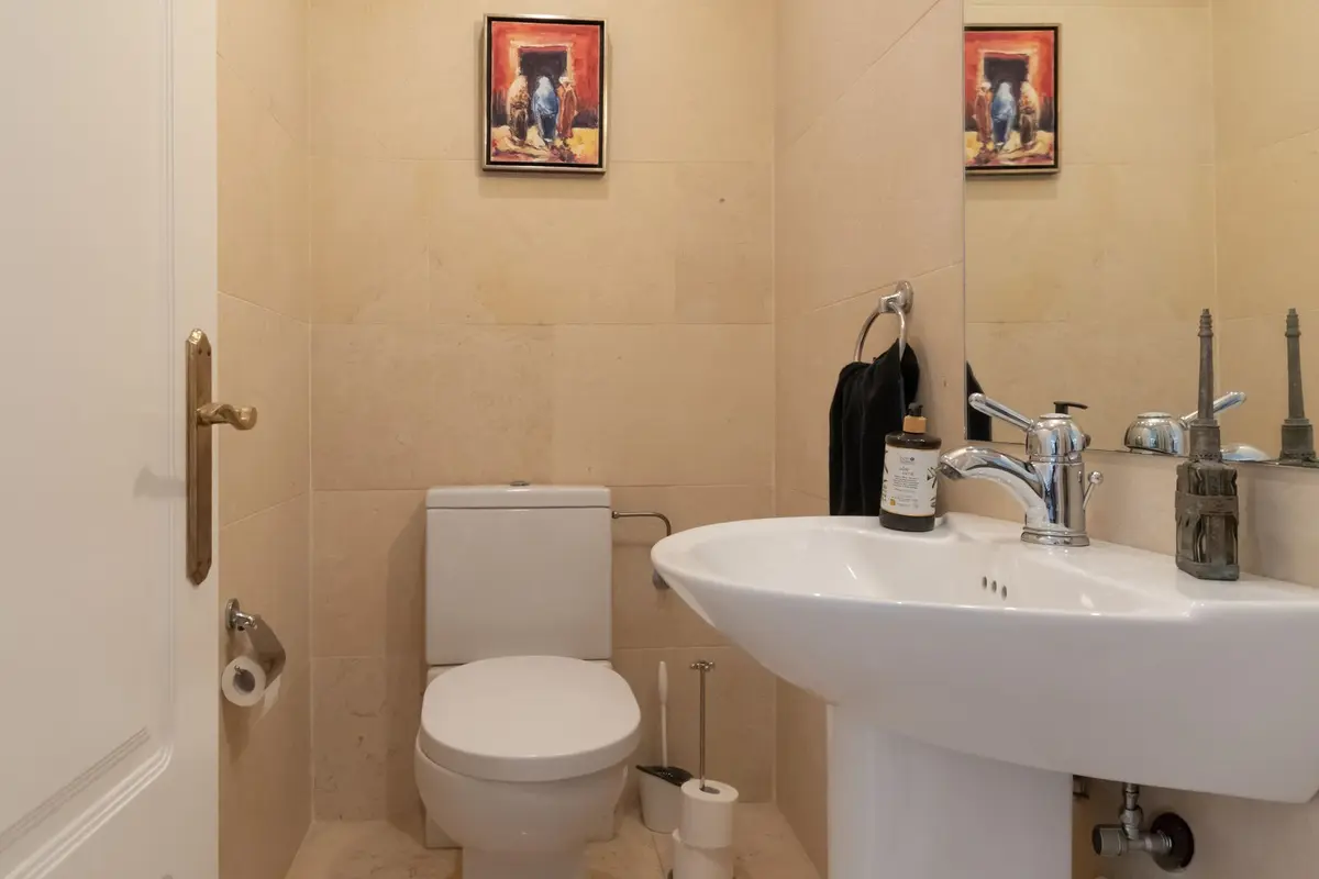 Middle Floor Apartment in Nueva Andalucía