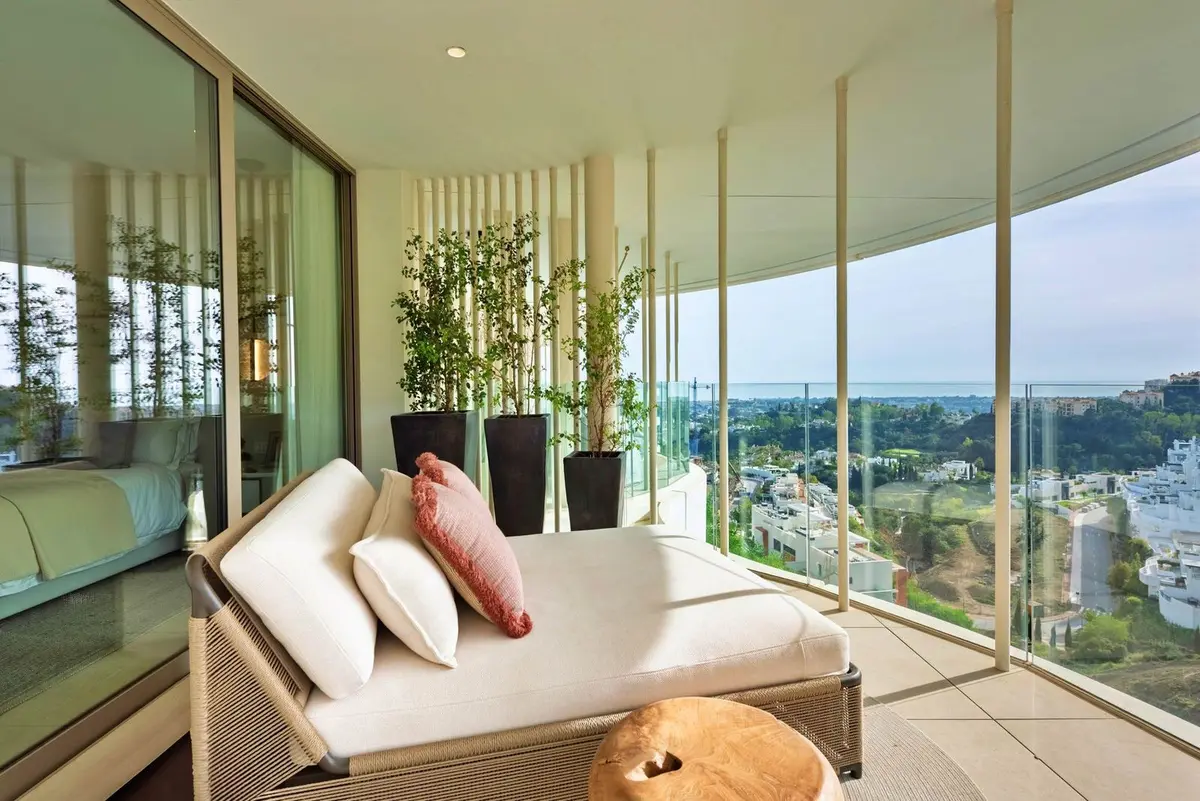 Ground Floor Apartment in Nueva Andalucía