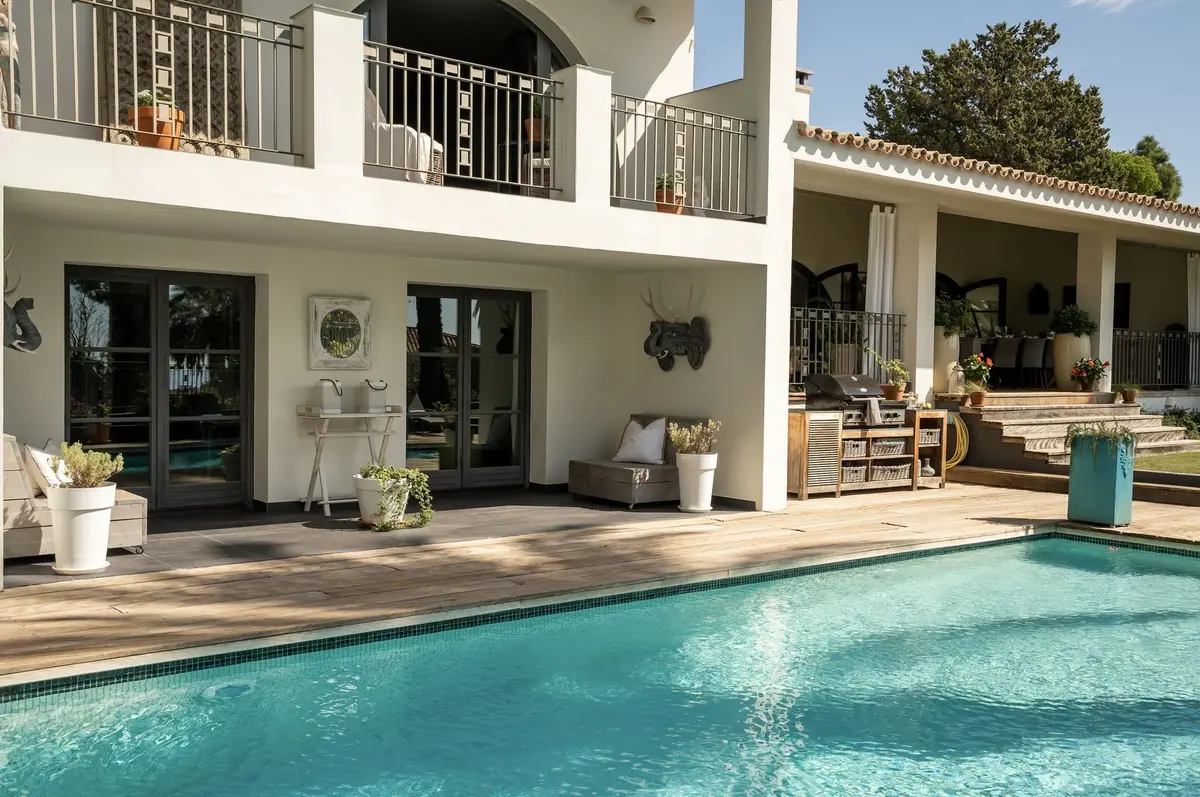 Detached Villa in El Paraiso