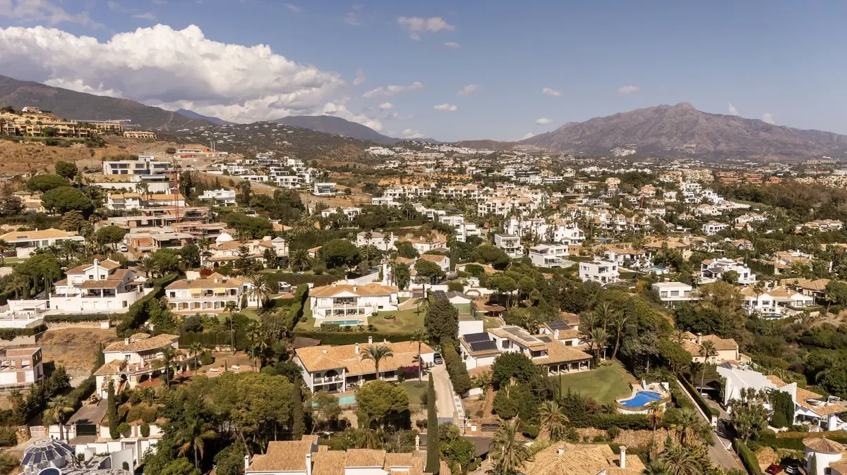 Detached Villa in El Paraiso