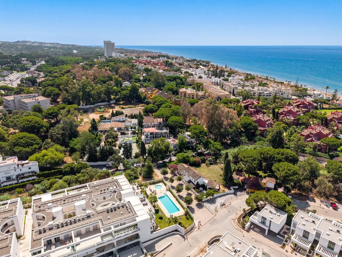 Middle Floor Apartment in Elviria