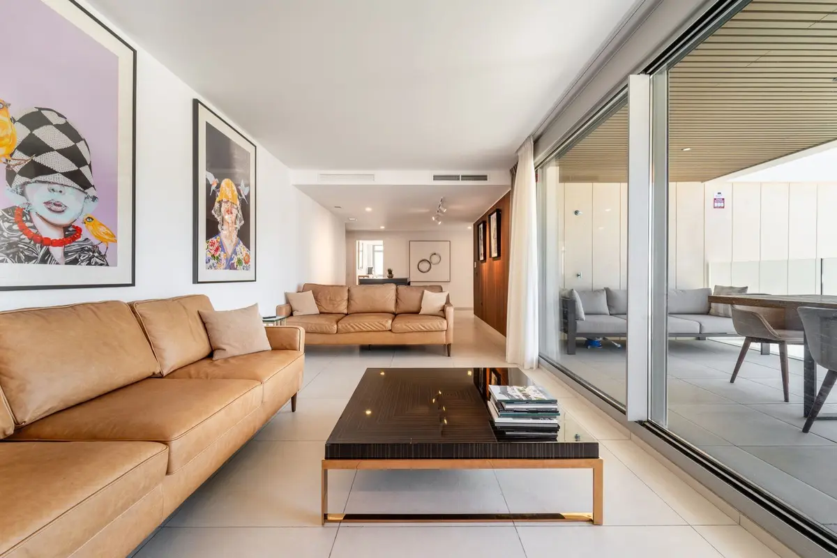 Middle Floor Apartment in Elviria