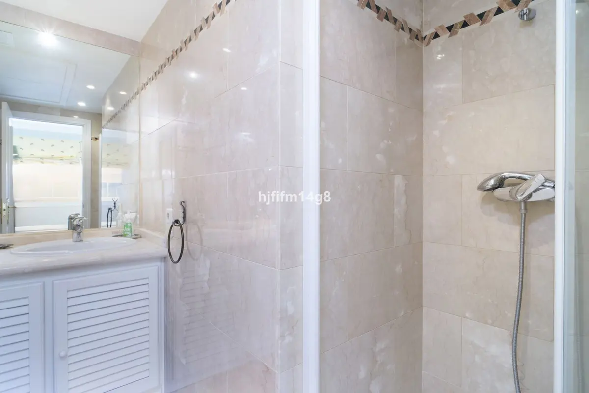 Penthouse in Nueva Andalucía