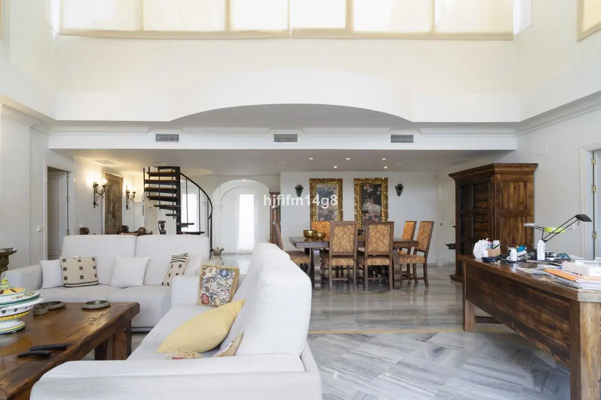 Penthouse in Nueva Andalucía