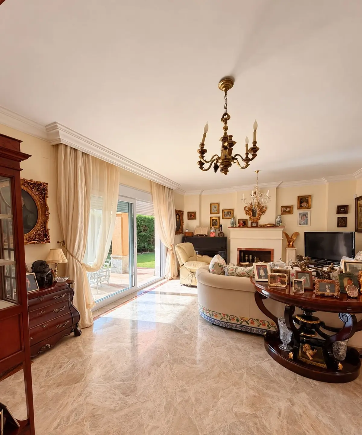 Semi-Detached House in Marbella