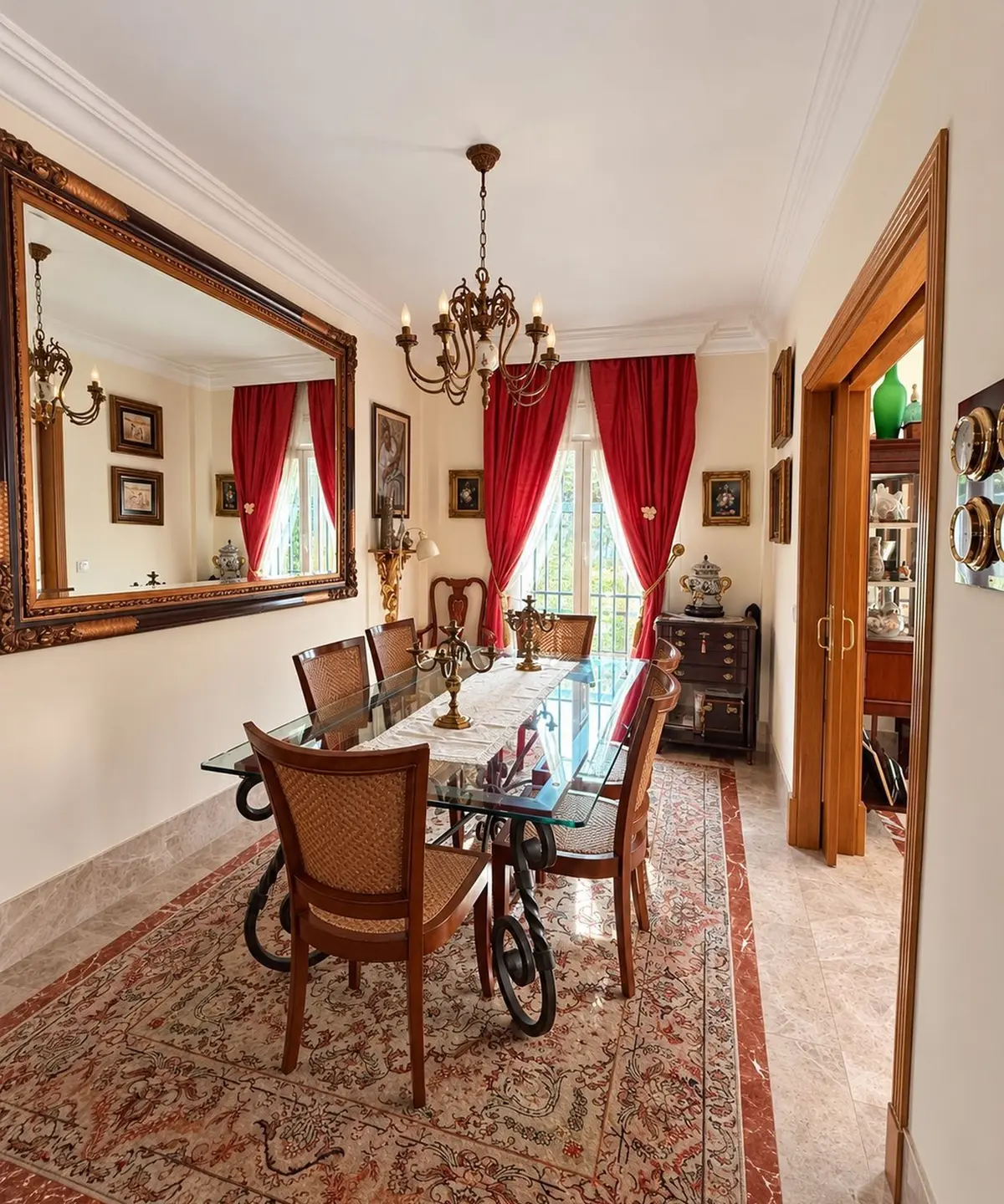 Semi-Detached House in Marbella