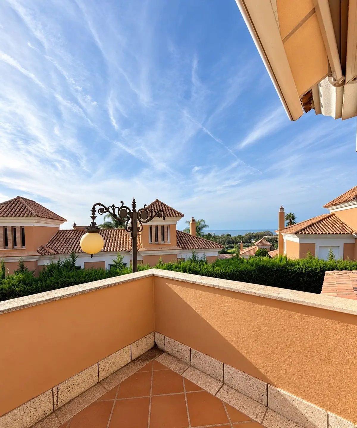 Semi-Detached House in Marbella