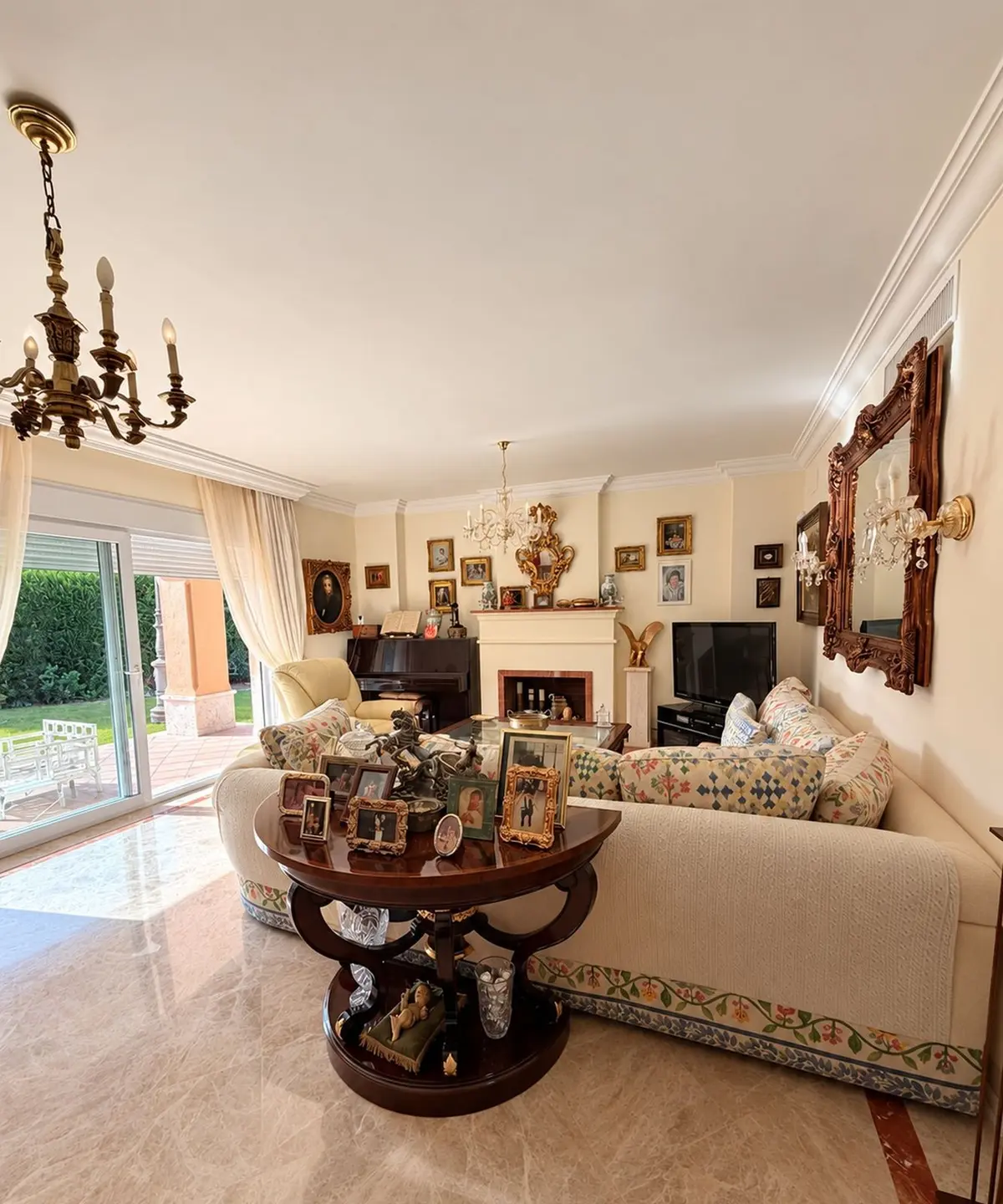 Semi-Detached House in Marbella