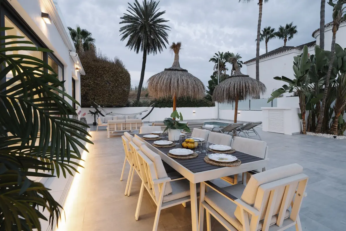 Detached Villa in Nueva Andalucía