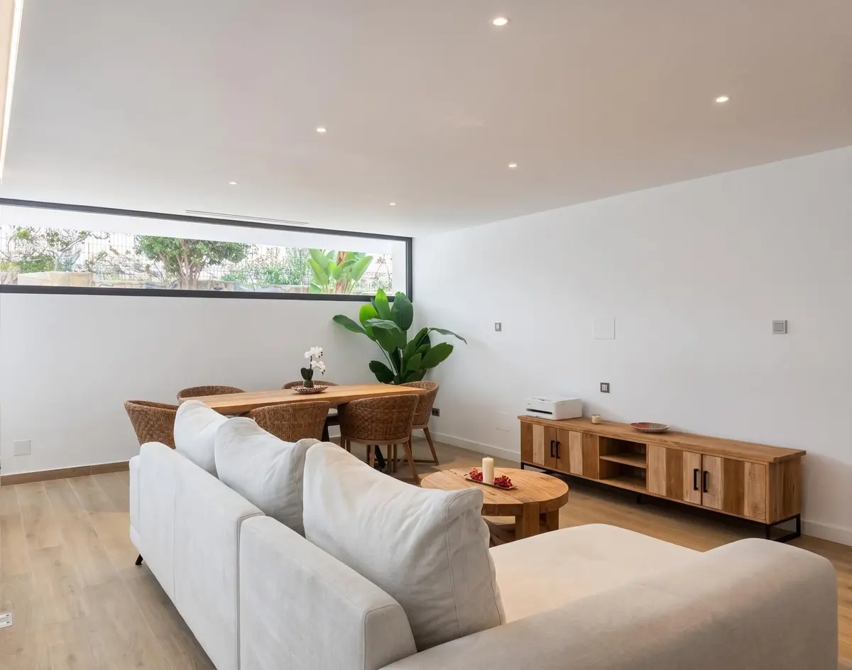 Detached Villa in El Paraiso