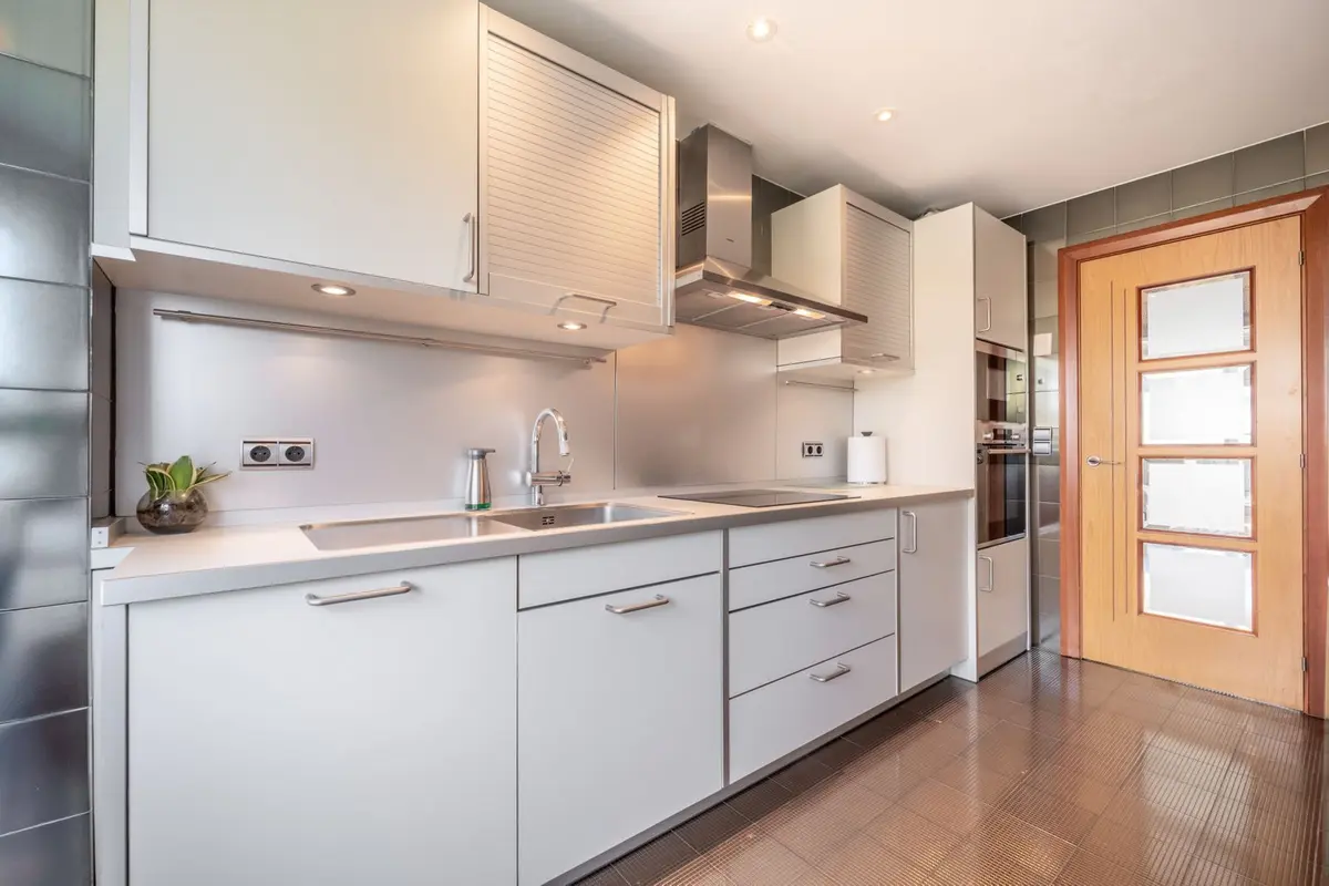 Middle Floor Apartment in Puerto Banús