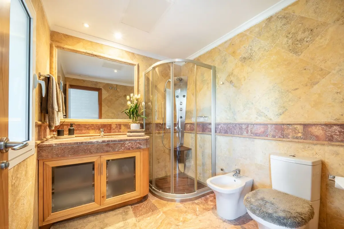 Middle Floor Apartment in Puerto Banús