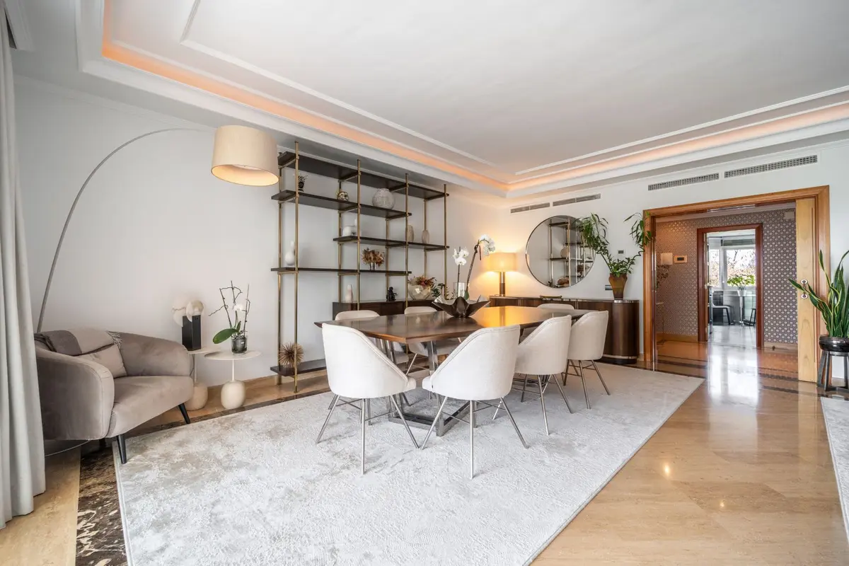 Middle Floor Apartment in Puerto Banús