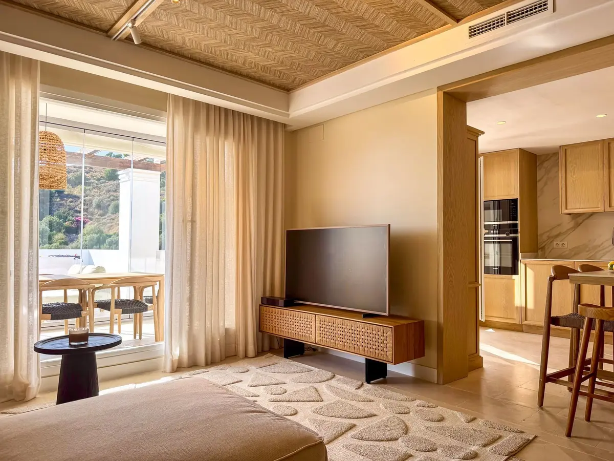 Middle Floor Apartment in Nueva Andalucía