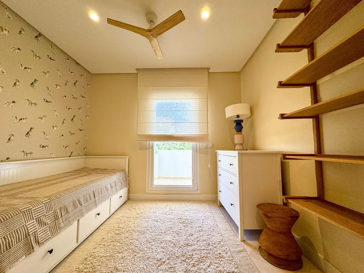 Middle Floor Apartment in Nueva Andalucía