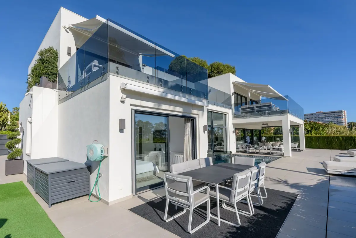 Detached Villa in Los Monteros