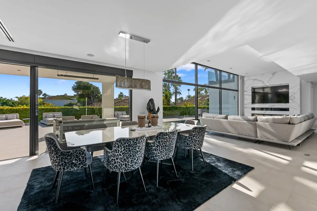 Detached Villa in Los Monteros