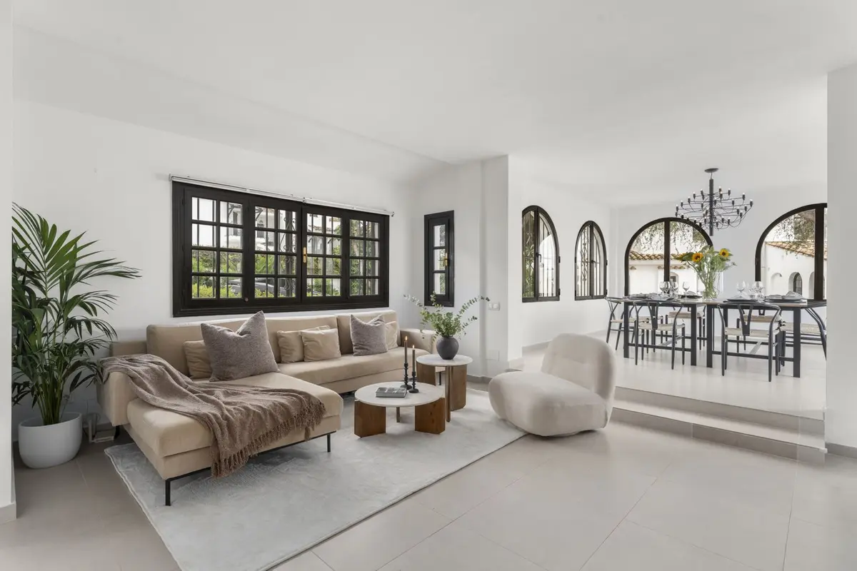Middle Floor Apartment in Nueva Andalucía