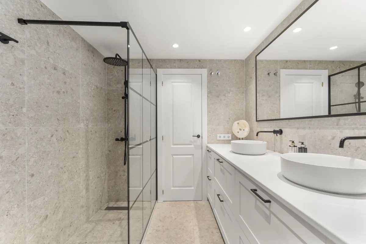 Middle Floor Apartment in Nueva Andalucía