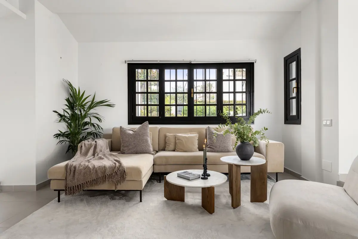 Middle Floor Apartment in Nueva Andalucía
