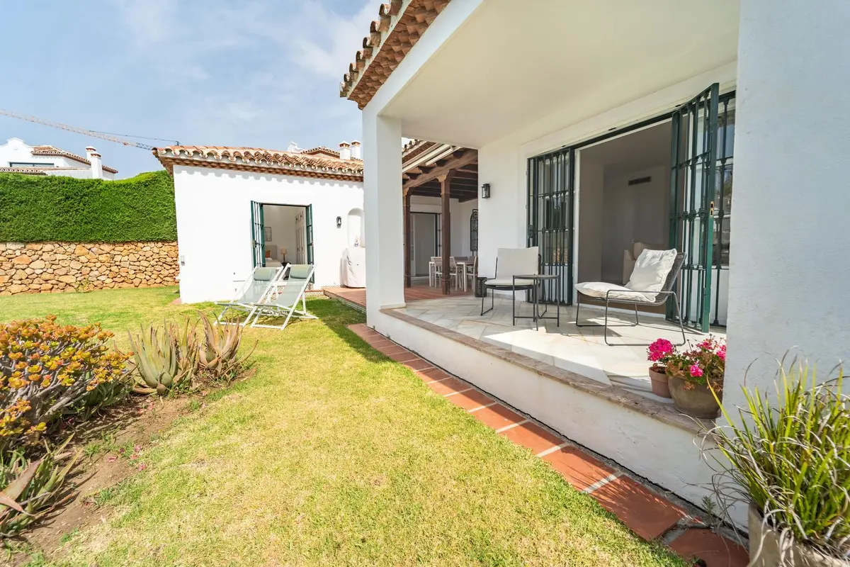 Detached Villa in Elviria