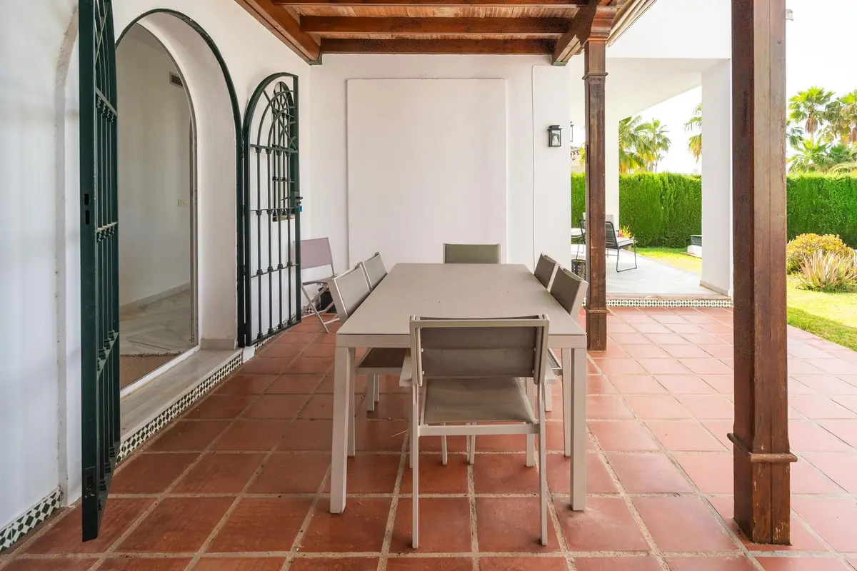 Detached Villa in Elviria