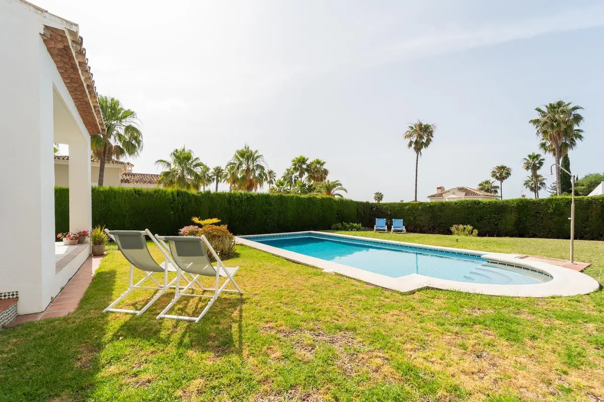 Detached Villa in Elviria