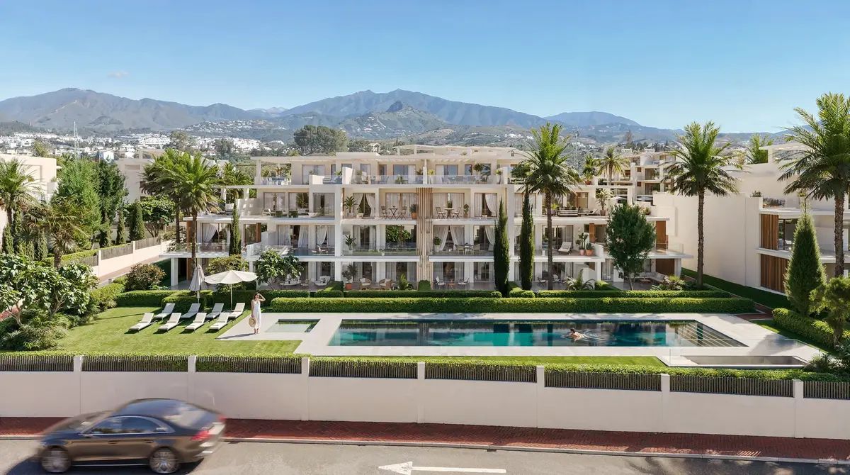 Middle Floor Apartment in Estepona