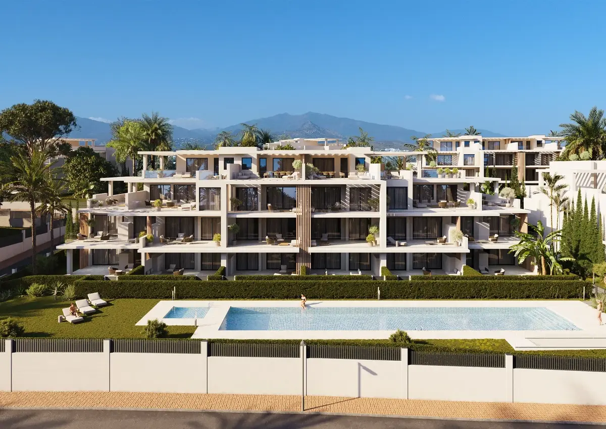 Middle Floor Apartment in Estepona