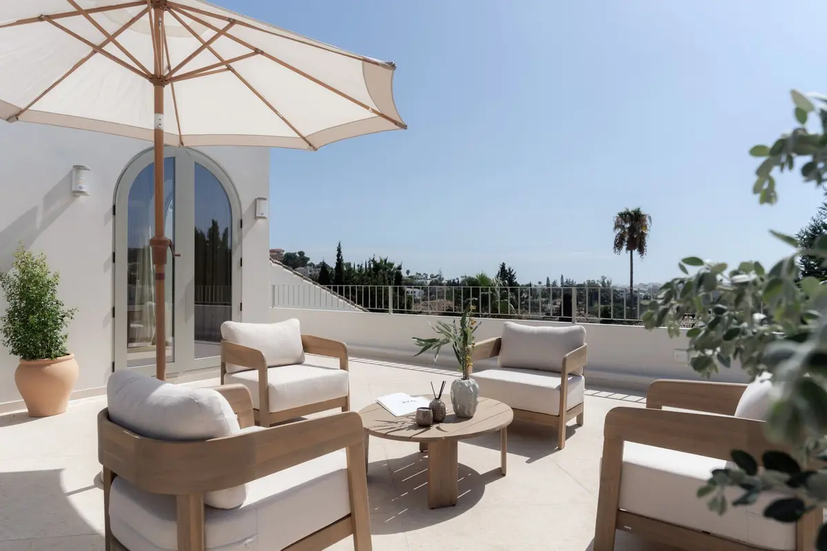 Detached Villa in Nueva Andalucía
