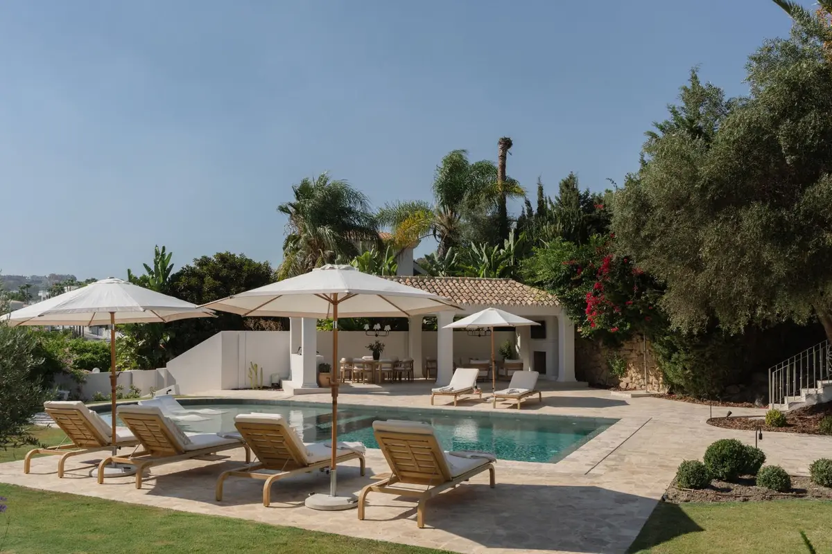 Detached Villa in Nueva Andalucía