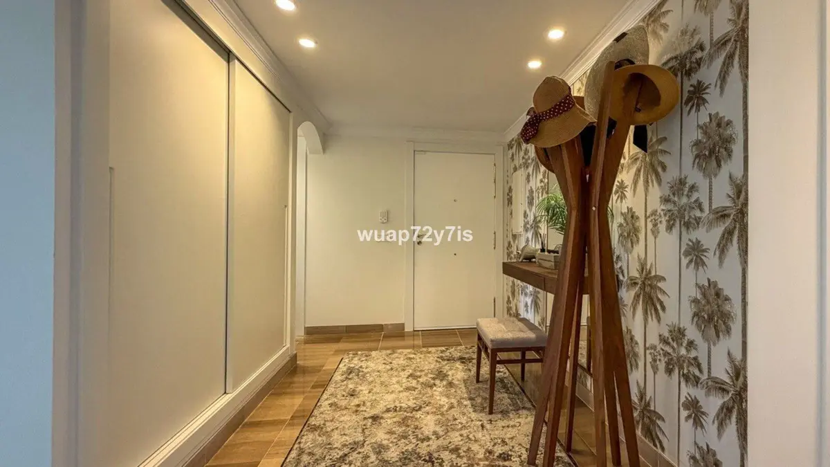 Penthouse in Elviria