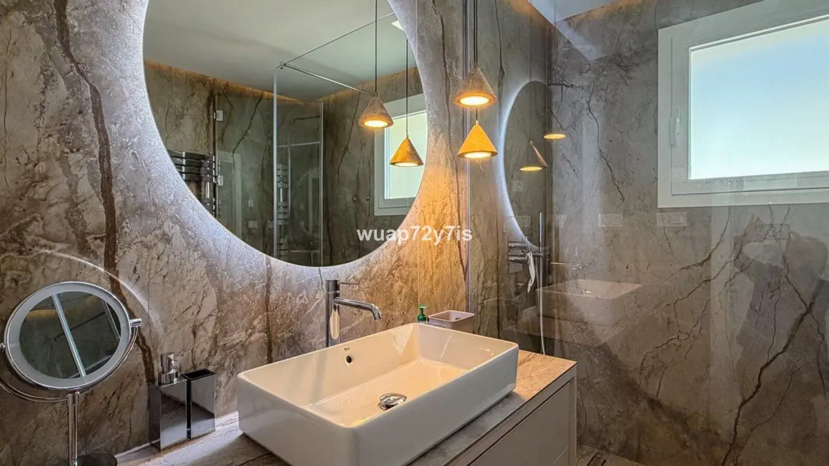 Penthouse in Elviria