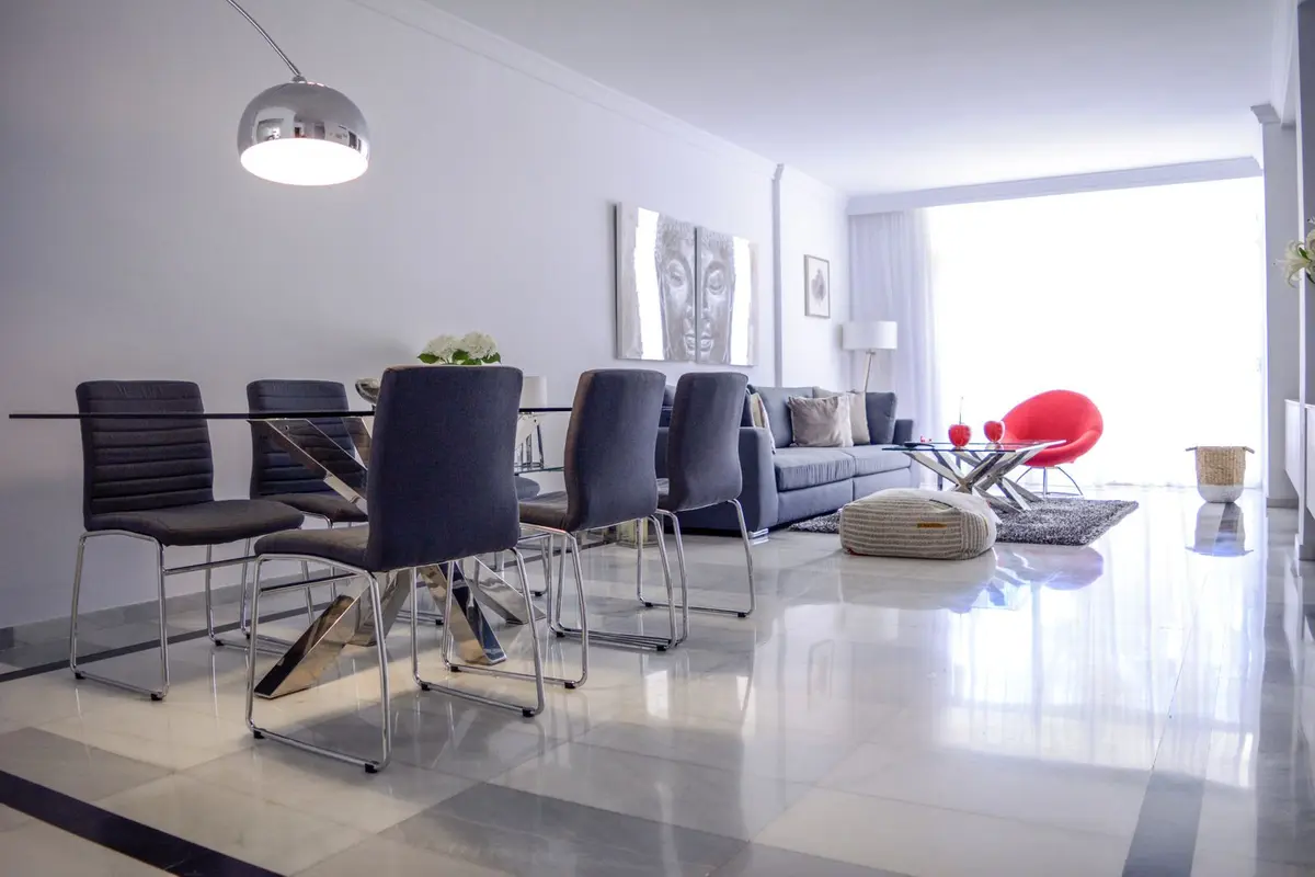 Middle Floor Apartment in Puerto Banús