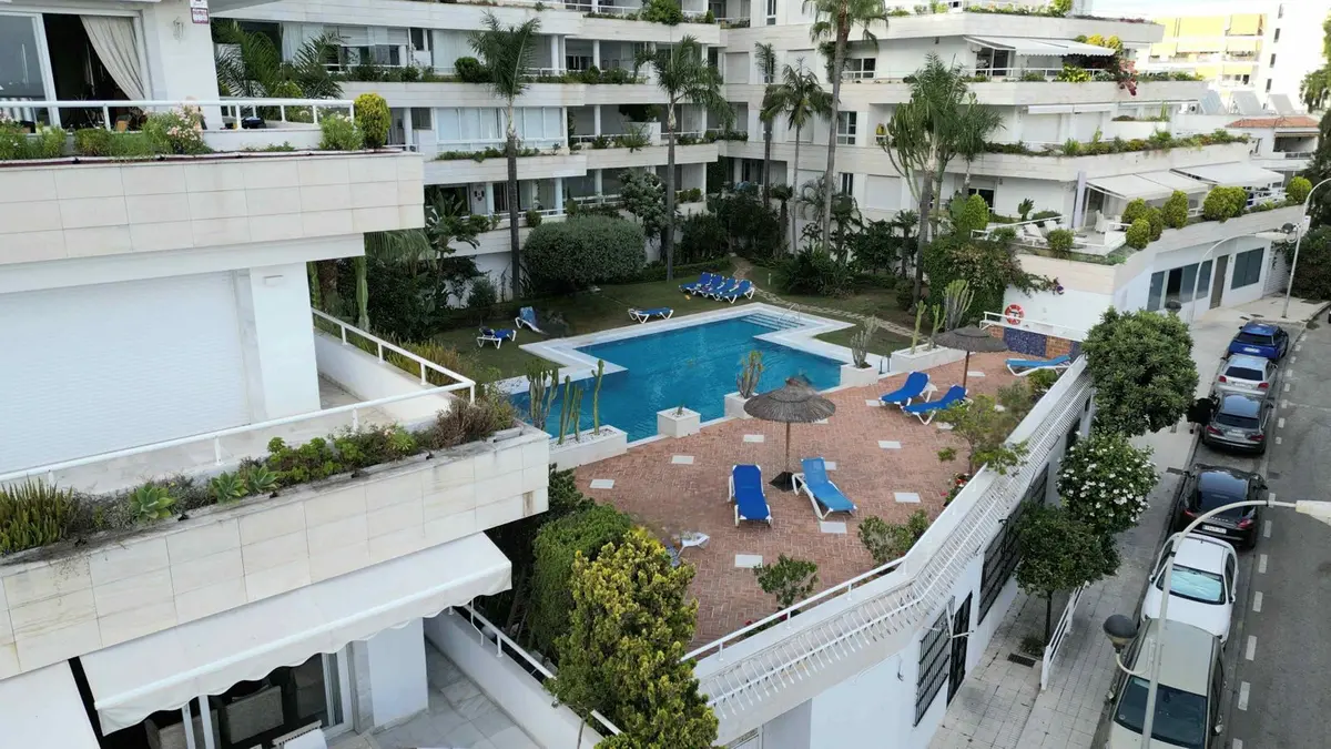 Middle Floor Apartment in Marbella