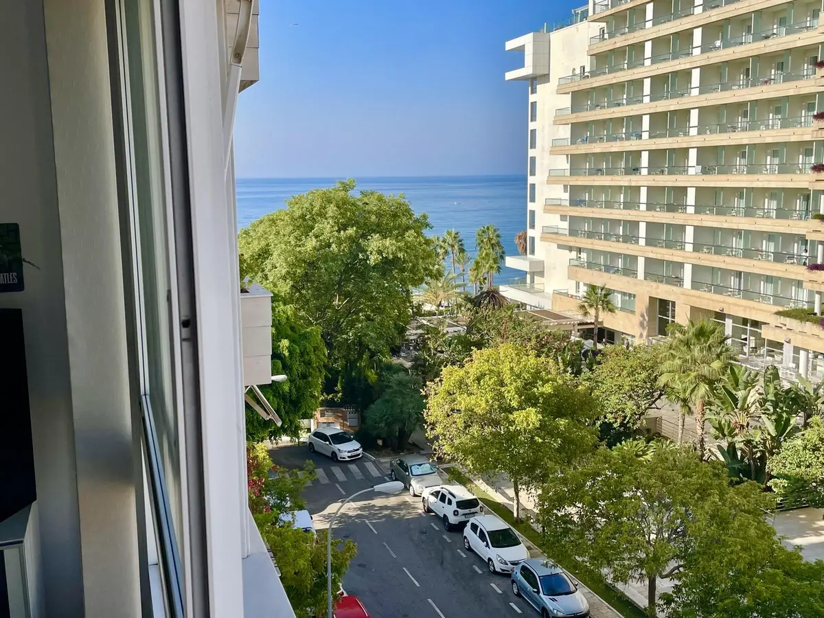 Middle Floor Apartment in Marbella