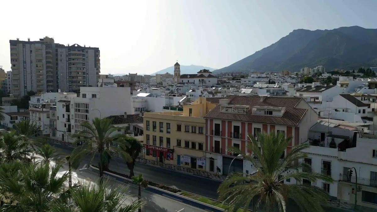 Middle Floor Apartment in Marbella